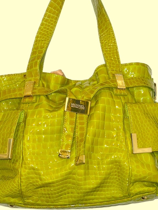 Michael Kors Handbags - Michael Michael Kors Lime Green Patent Croc Embossed Multi Pocket Shoulder Tote